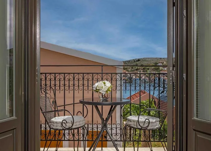 Casa Alizeta Tatil Evi Chalki Town