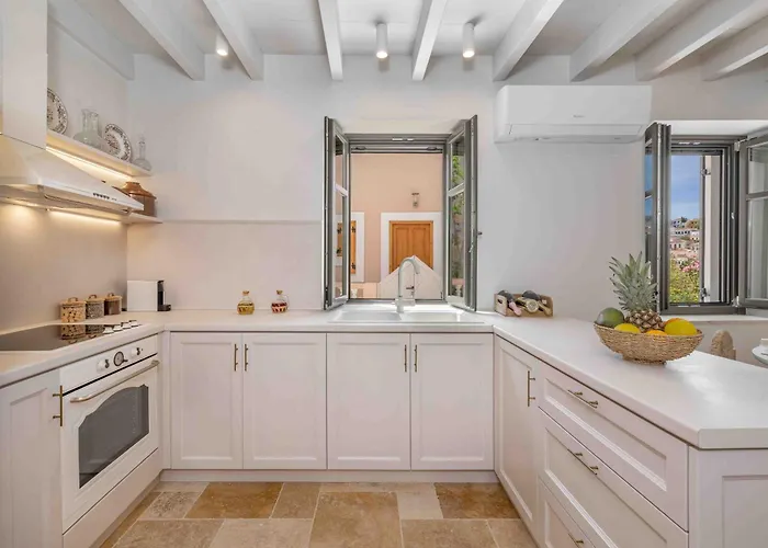 Casa Alizeta Chalki Town